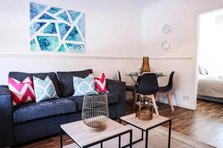 Diamond - Meadowburn View