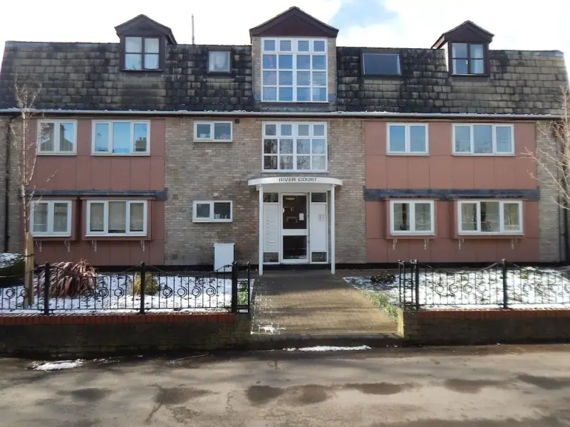 River Court Apartments LETS