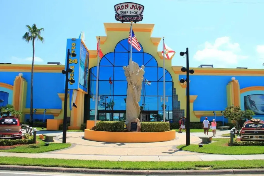 Bright and Beachy 2Bed 1Bath Home - Unit 210