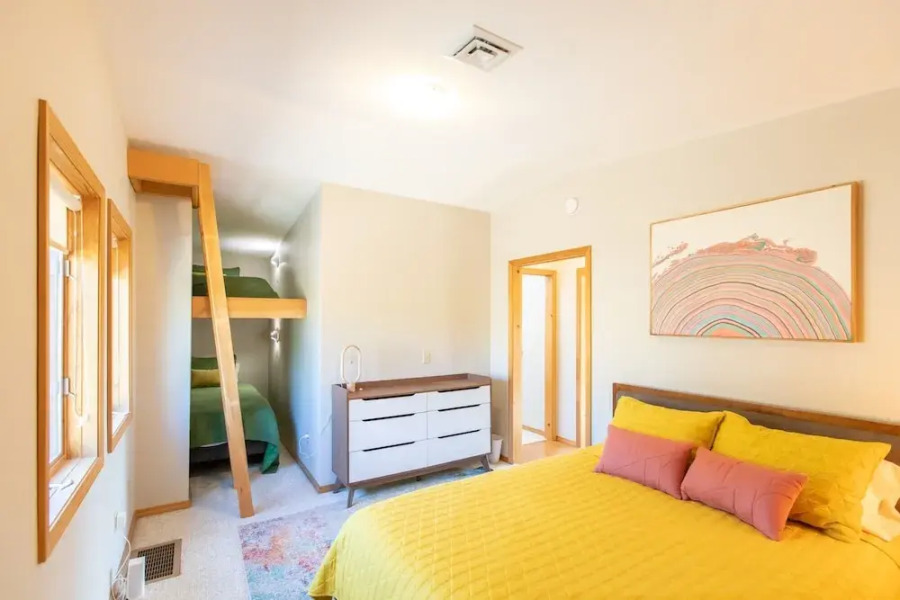 The Oaks Home features Private Disc Golf Course by RedAwning