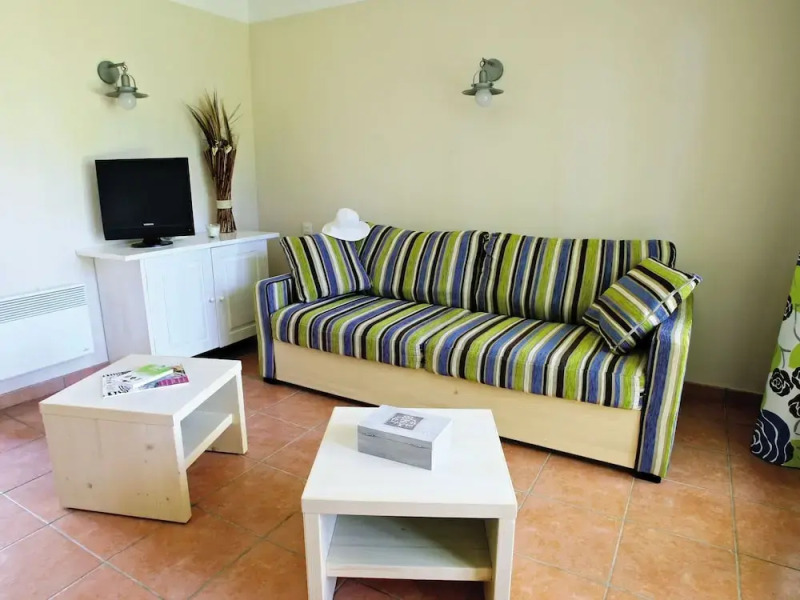 Atmospheric Apartment Near Lacanau, Surrounded by a Forest