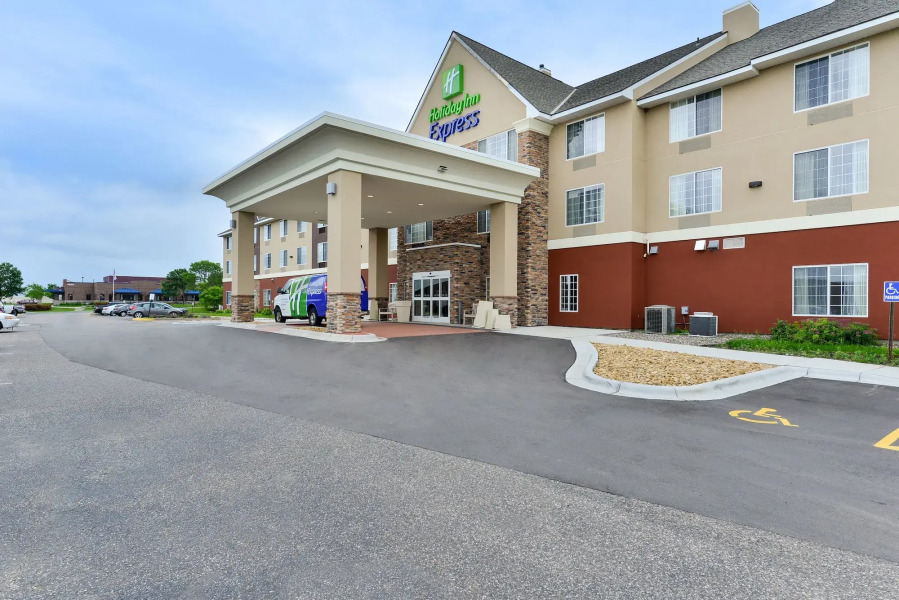 Holiday Inn Express St Paul S - Inver Grove Hgts by IHG