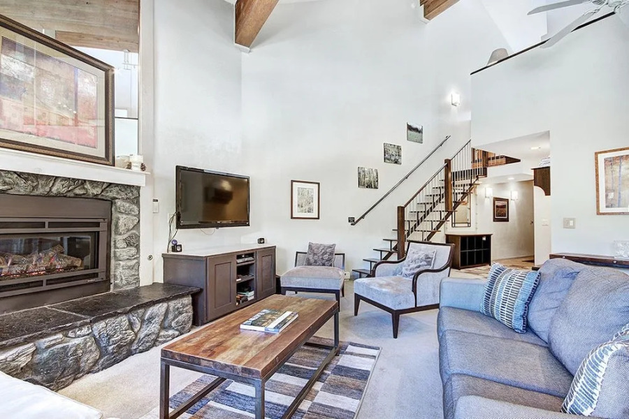 Tyra Summit B3A by RedAwning