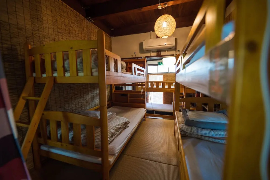 Guesthouse Momonga Village - Hostel