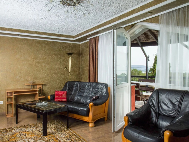 Villa Rosso Balatongy r k