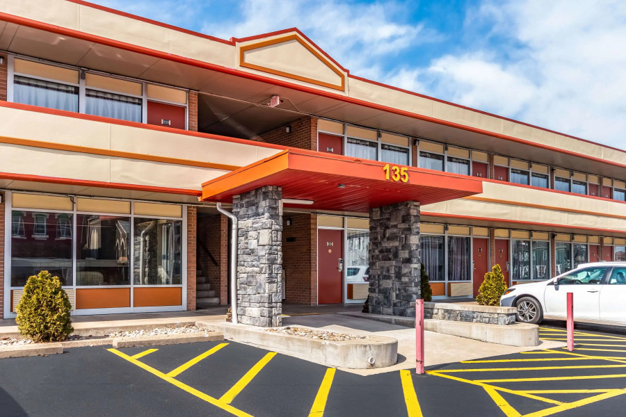 Econo Lodge Zanesville Downtown