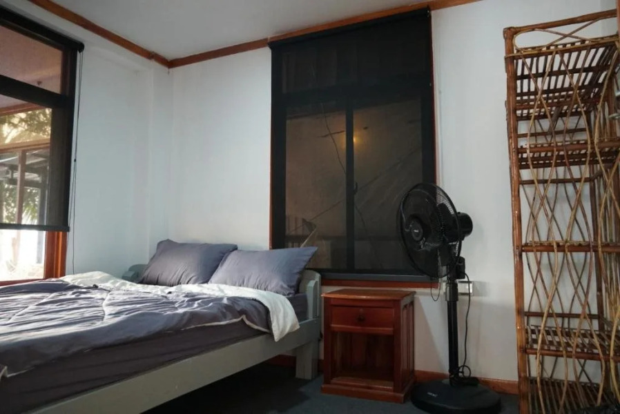 White Rose Guesthouse