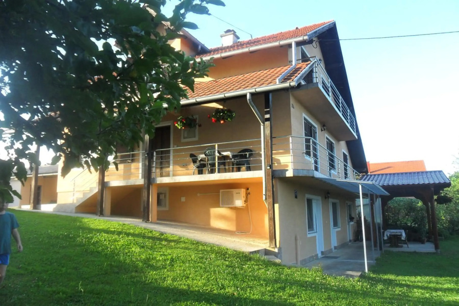 Studio apartman Trdina