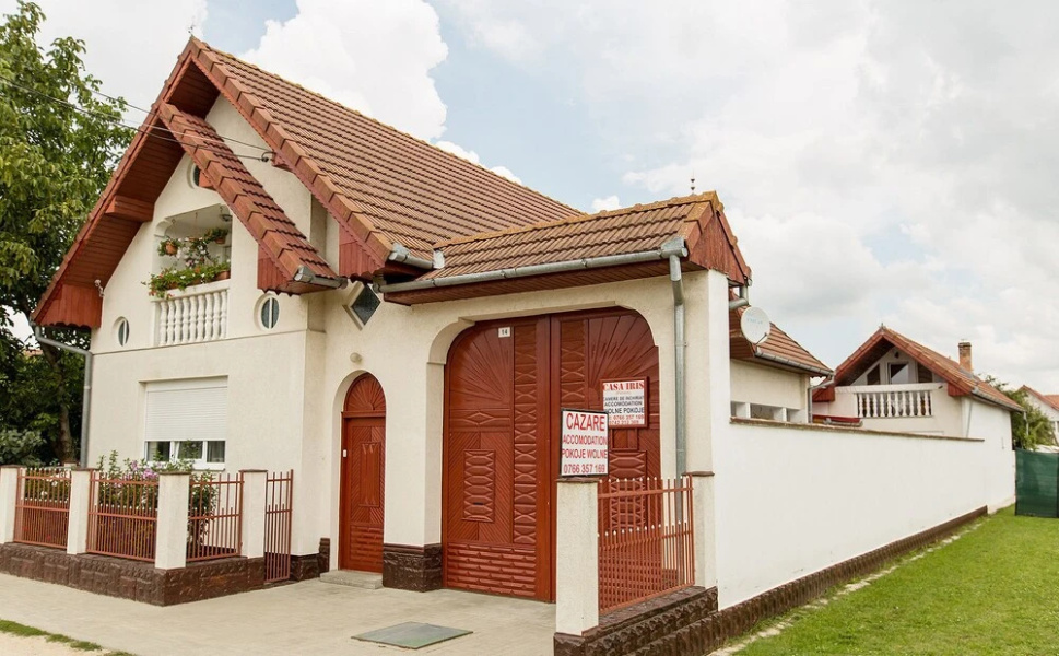 Casa IRIS Petresti