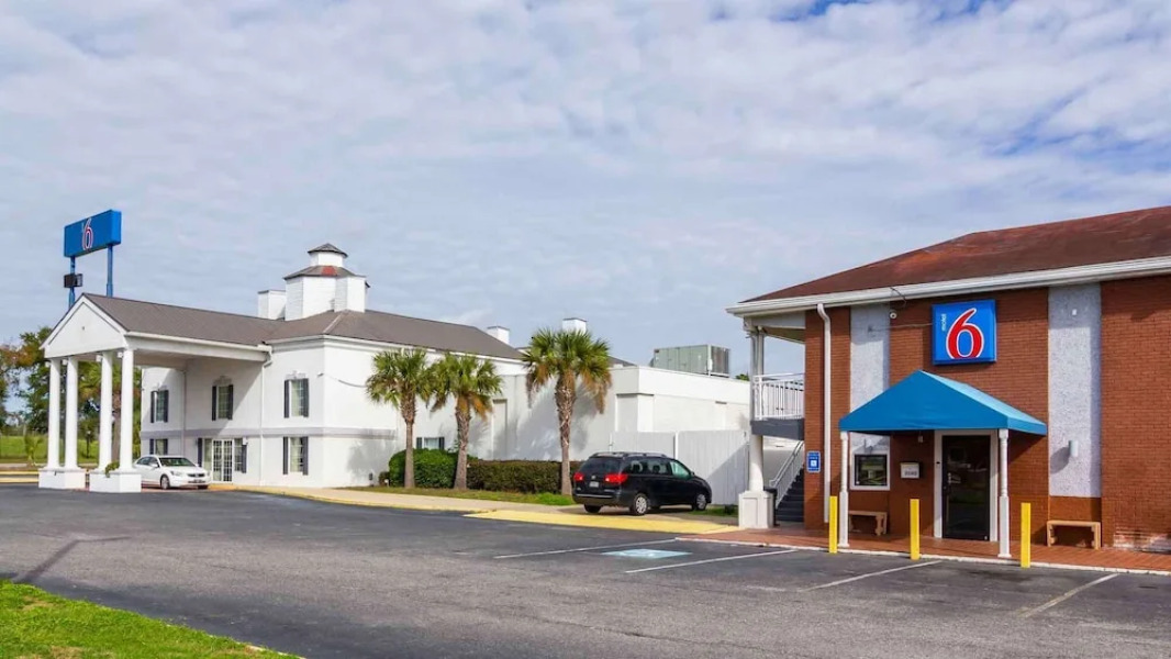 Motel6 Brunswick, GA