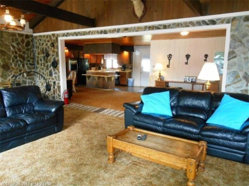 Celtic Cove Main Cabin