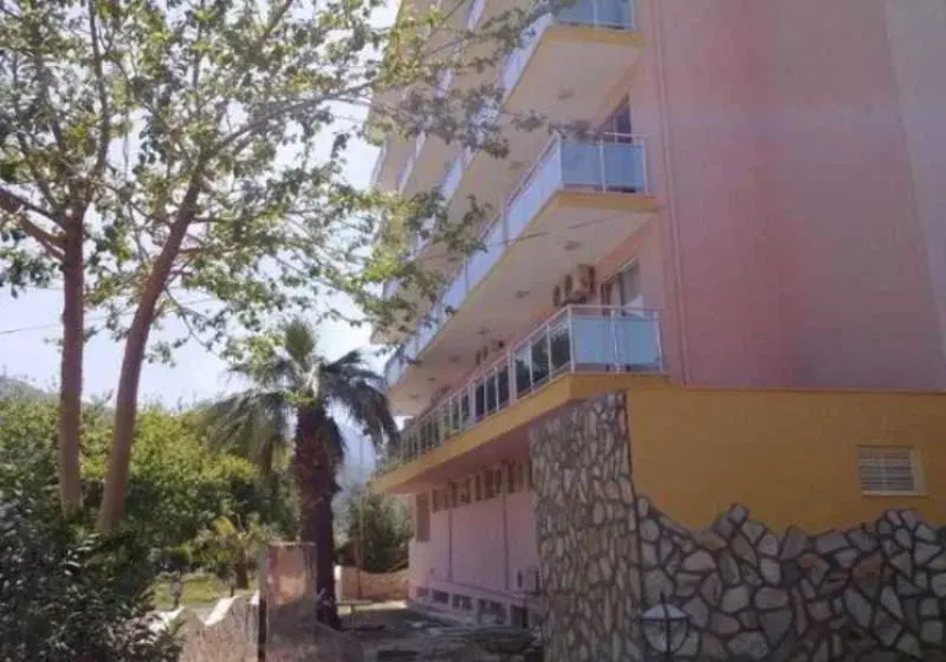 Kalamaki Beach Hotel