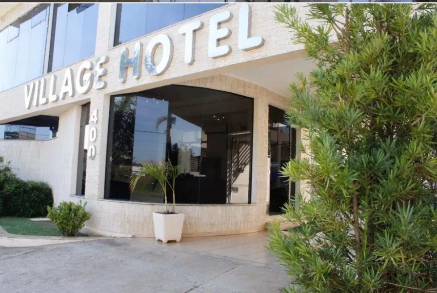 Village Palace Hotel