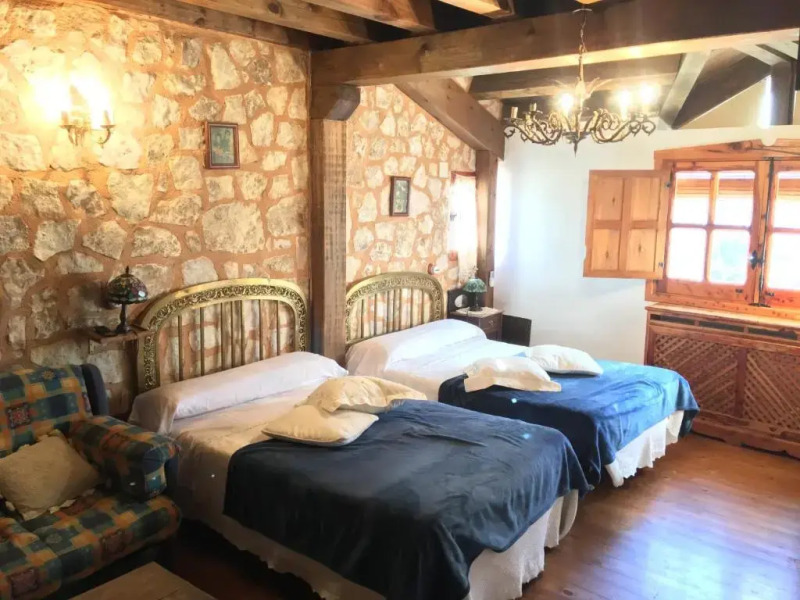 Casa Turismo Rural Pantano de Burgomillodo