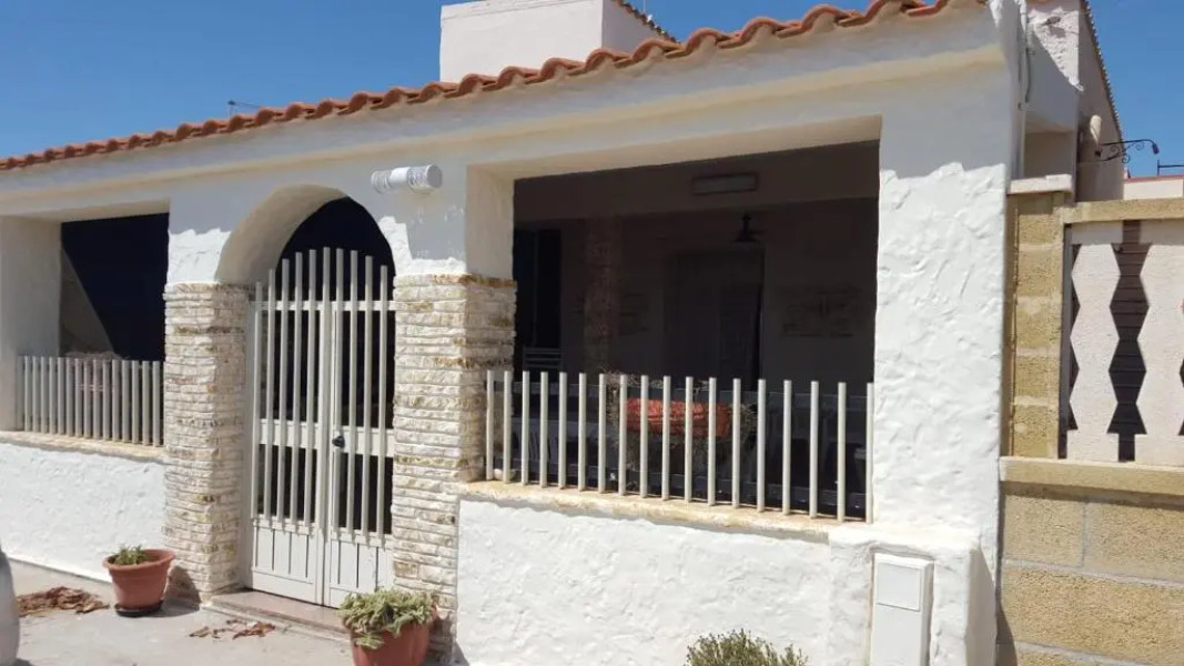 VacanzaPortopalo Confortevole Villetta Marisella 250 m spiaggia