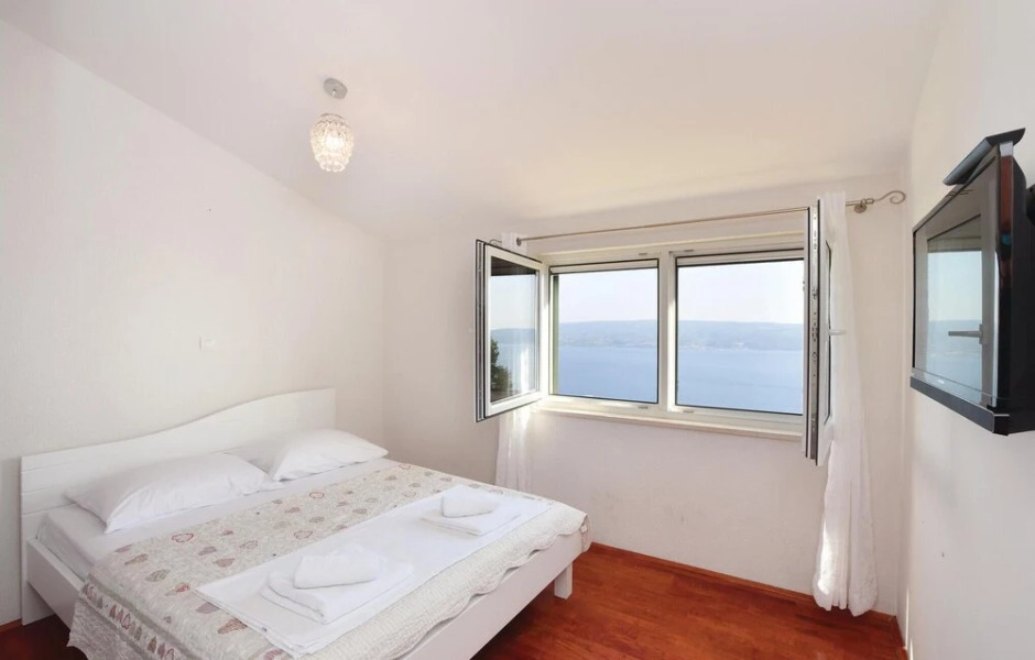 Beautiful Home in Omis With Wifi and 2 Bedrooms