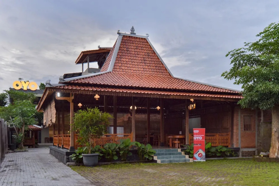 OYO 594 Joglo Manggisan Syariah