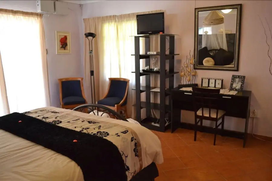 Royal de Swan Guesthouse