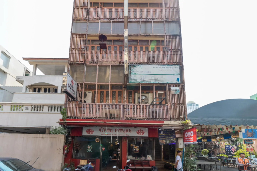 OYO 583 Sweethome Guest House