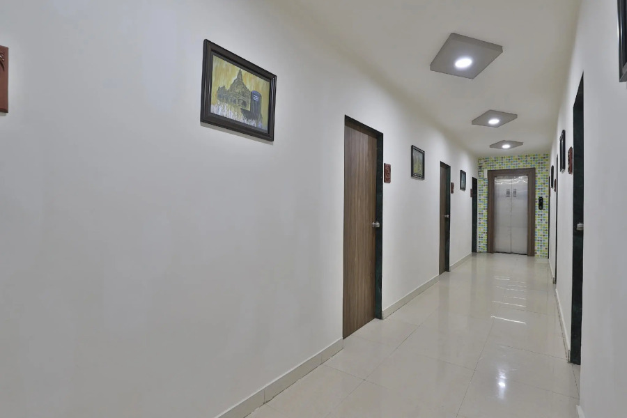 OYO 45328 Athiz Inn Somnath