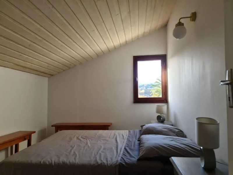 Villa Oletta, avec piscine et tennis communs, à 5km de St Florent