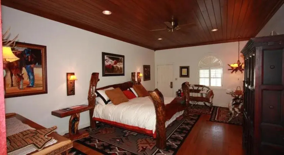 Friedhelms Bavarian Inn