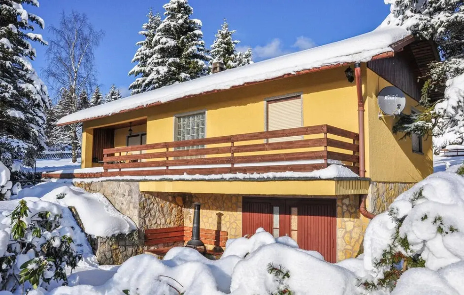 Beautiful Home in Goldlauter-heidersbach With 2 Bedrooms, Sauna and Wifi