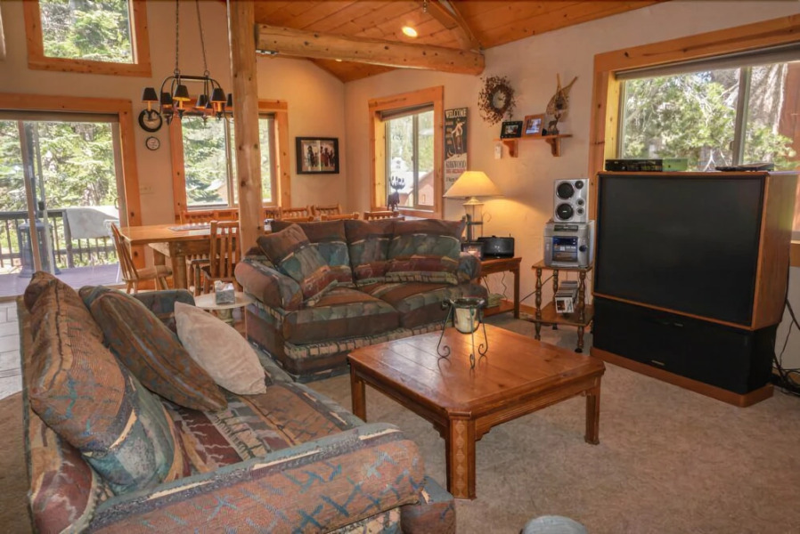 RedAwning West Meadows Flying Wedge Duplex- South