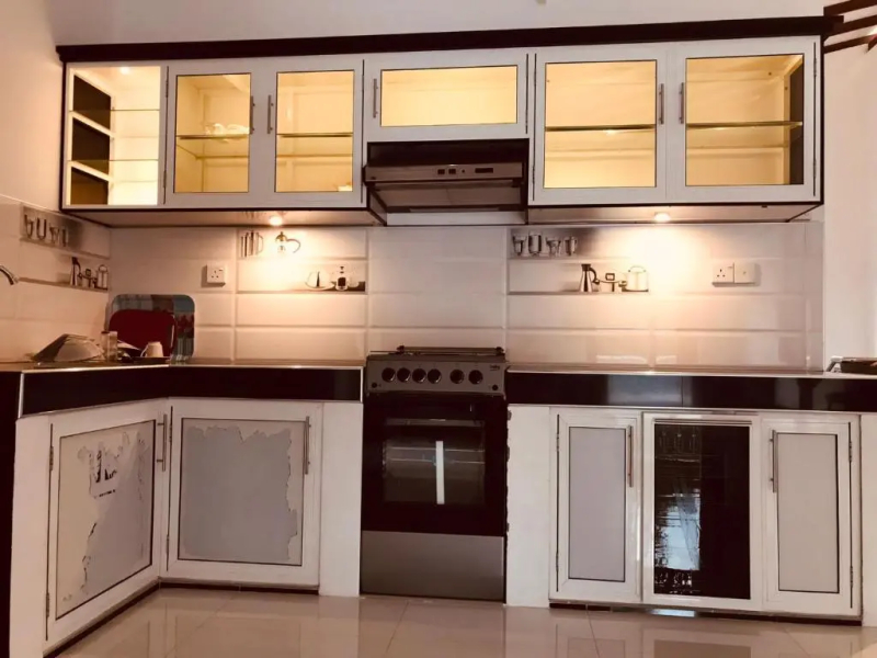 White Queen Residence