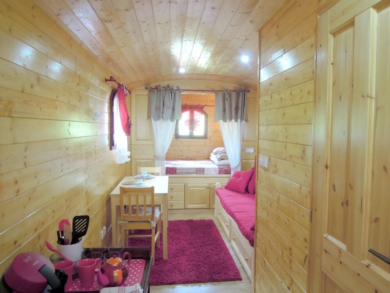 Bungalow With one Bedroom in Nouic, With Furnished Garden