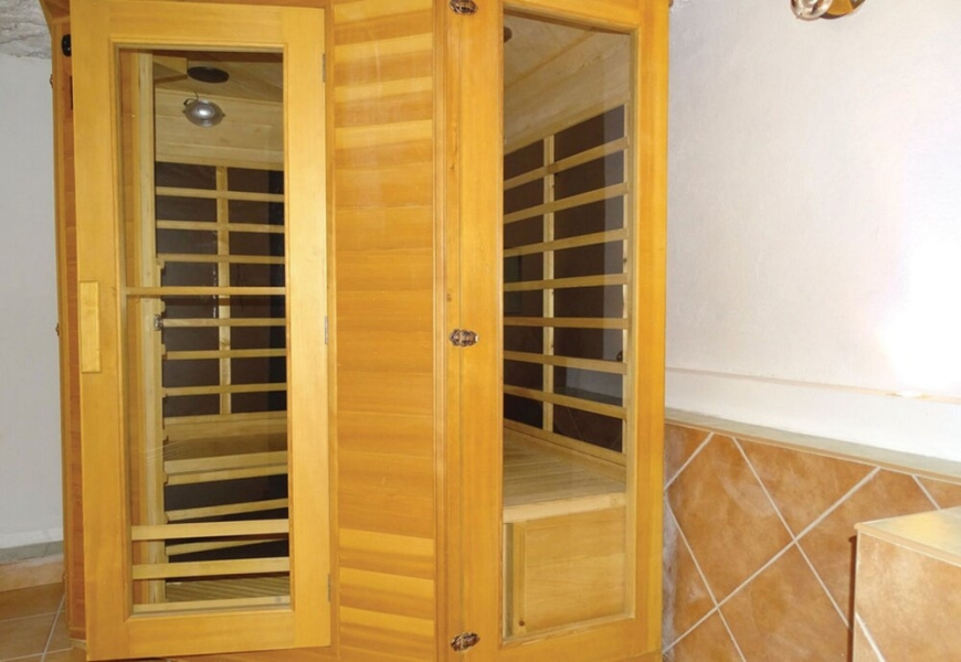 House Fortin With Sauna Near Bloke Lake