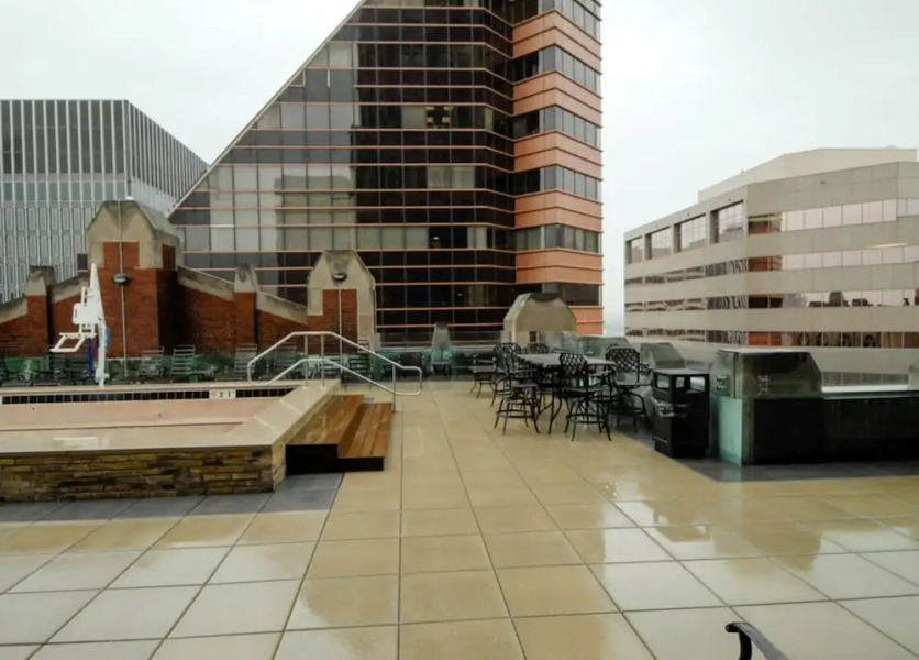 Global Luxury Suites at Light Street