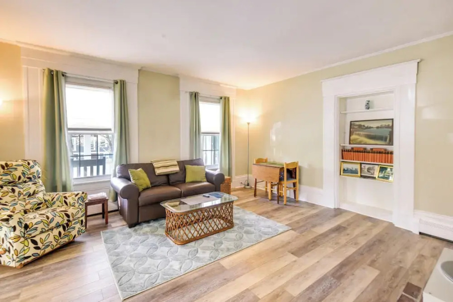 Kennebunk Apartment w/ Local Beach Access!