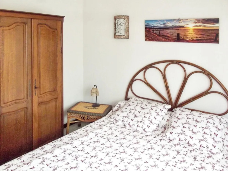 House With 2 Bedrooms in Frontignan, With Enclosed Garden and Wifi - 3