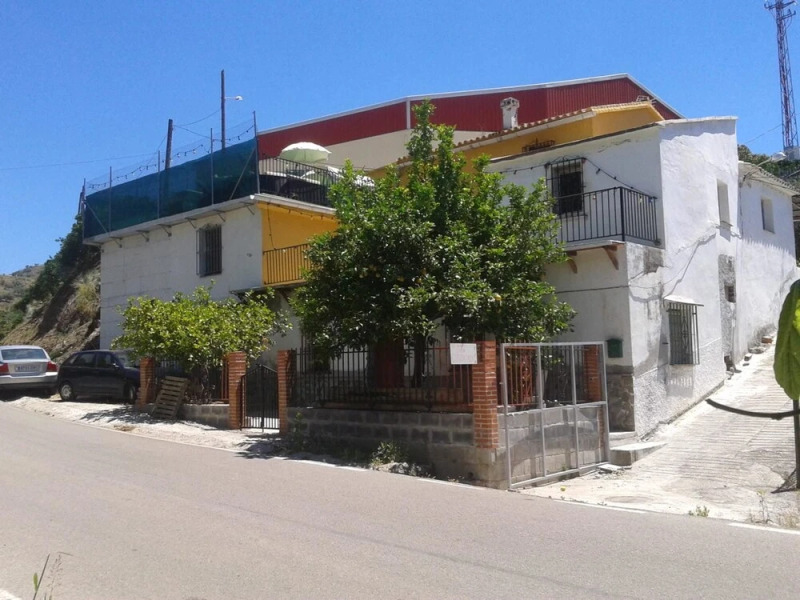 House With 4 Bedrooms in Canillas de Aceituno, With Wonderful Mountain