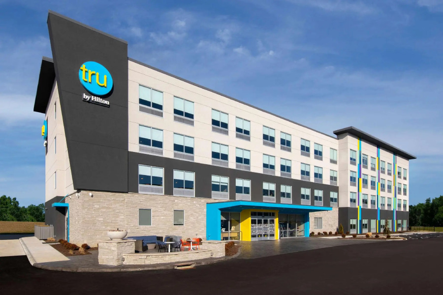 TRU BY Hilton Sharonville