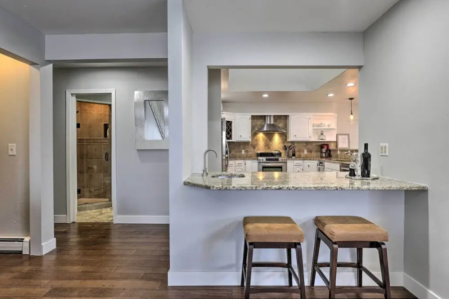 Ski & Relax: Vail-beaver Creek Duplex w/ Hot Tub