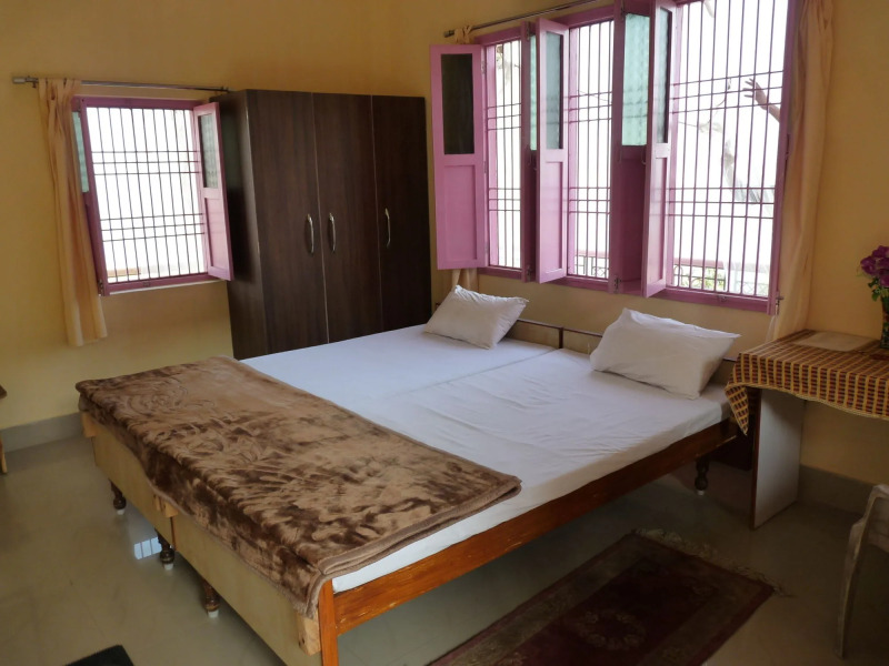 Shri Yoga Mandir Guest House