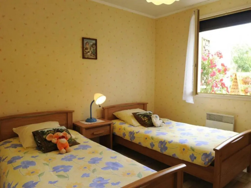 Gîte Rouilly-Sacey, 3 pièces, 4 personnes - FR-1-543-46