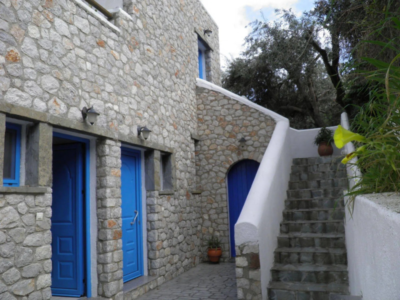 Agnanti Beach Apartments