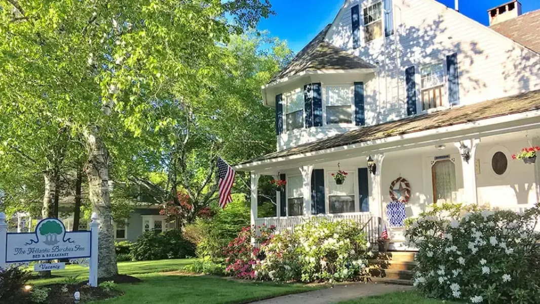 Atlantic Birches Inn