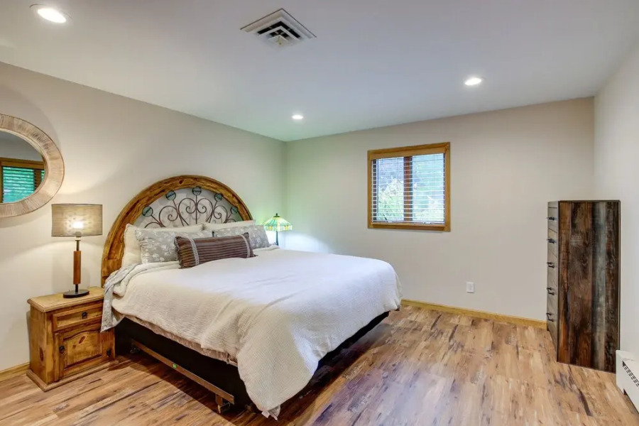 Charming Clintonville Retreat - Relax & Kayak!