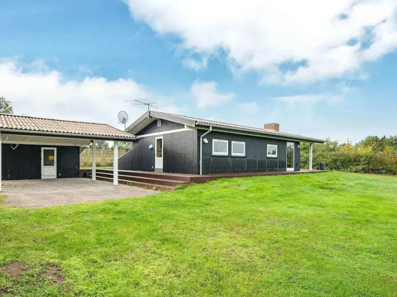 8 Person Holiday Home in Glesborg