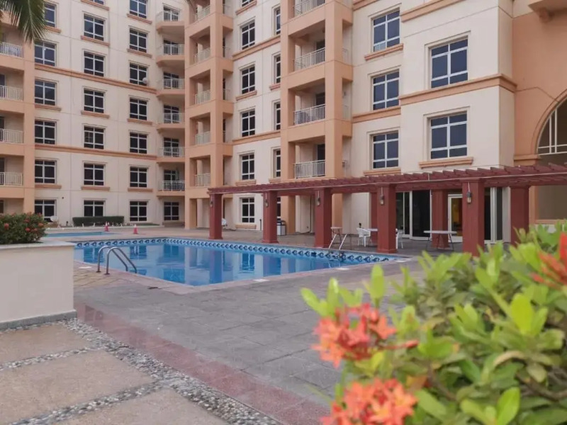 نزل الشاطئ 1 - عائلات فقط