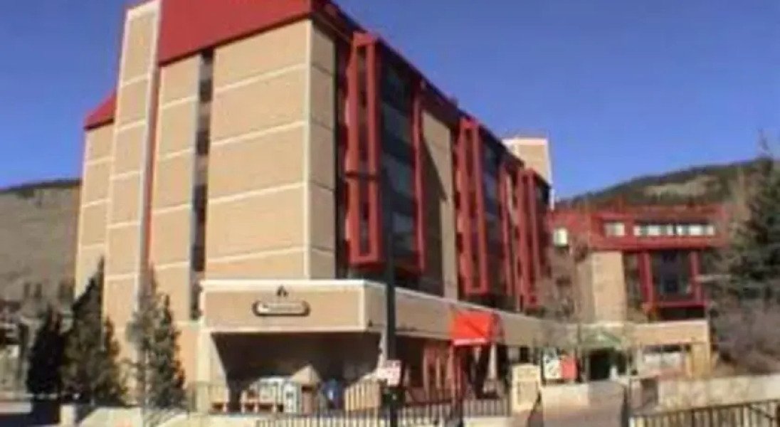 Village Square Hotel Room - VSRDH2