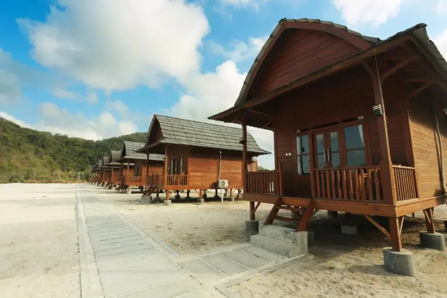 Azana Essence Villa Tabitha Lombok