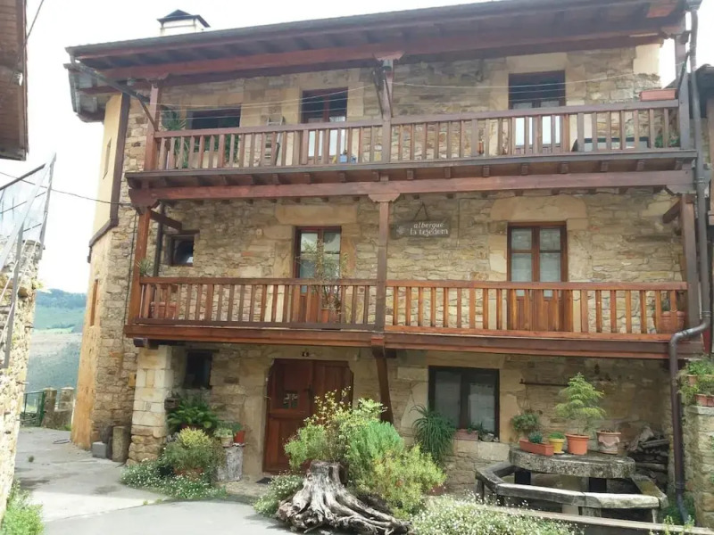 House With 2 Bedrooms in Casavieja, With Wonderful sea View and Enclos