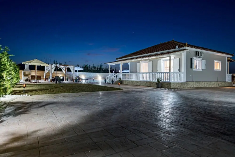 Costas Villas Complex