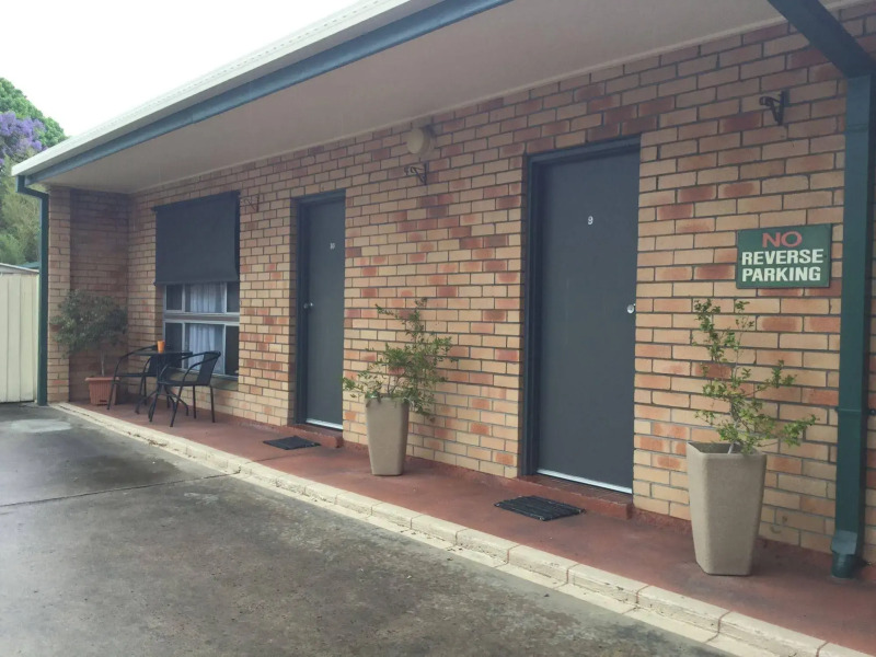 Squatters Homestead Motel