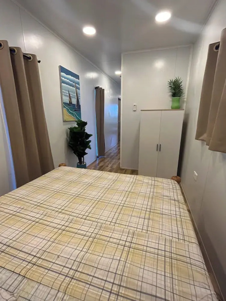 Zanzibar Beach House- West